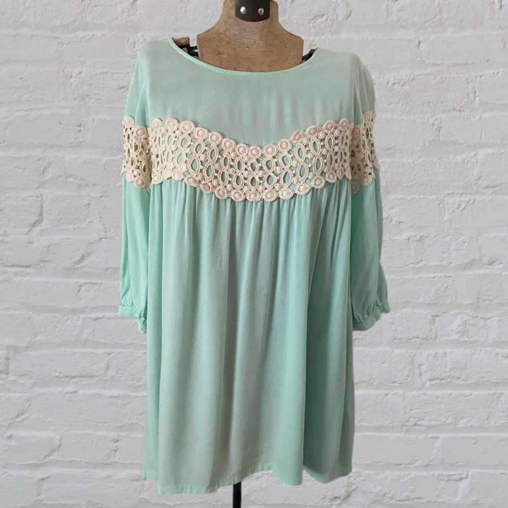 Kori Aqua Flowy Relaxed Fit Boho Cream Crochet Lace Long Sleeve Top